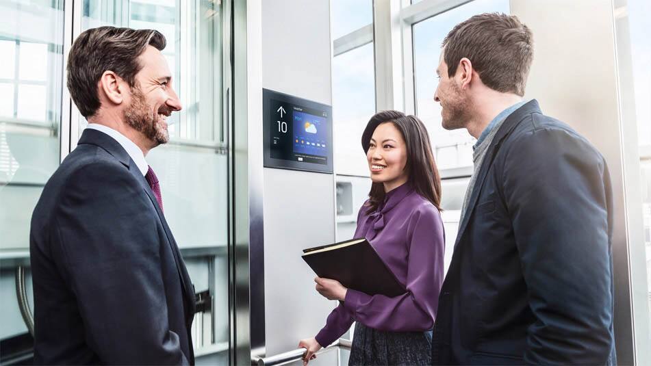 img_Investors_Office people